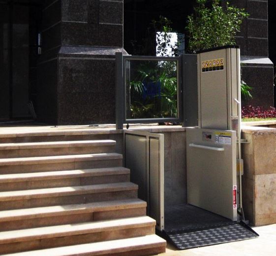 Agustin wheelchair lift